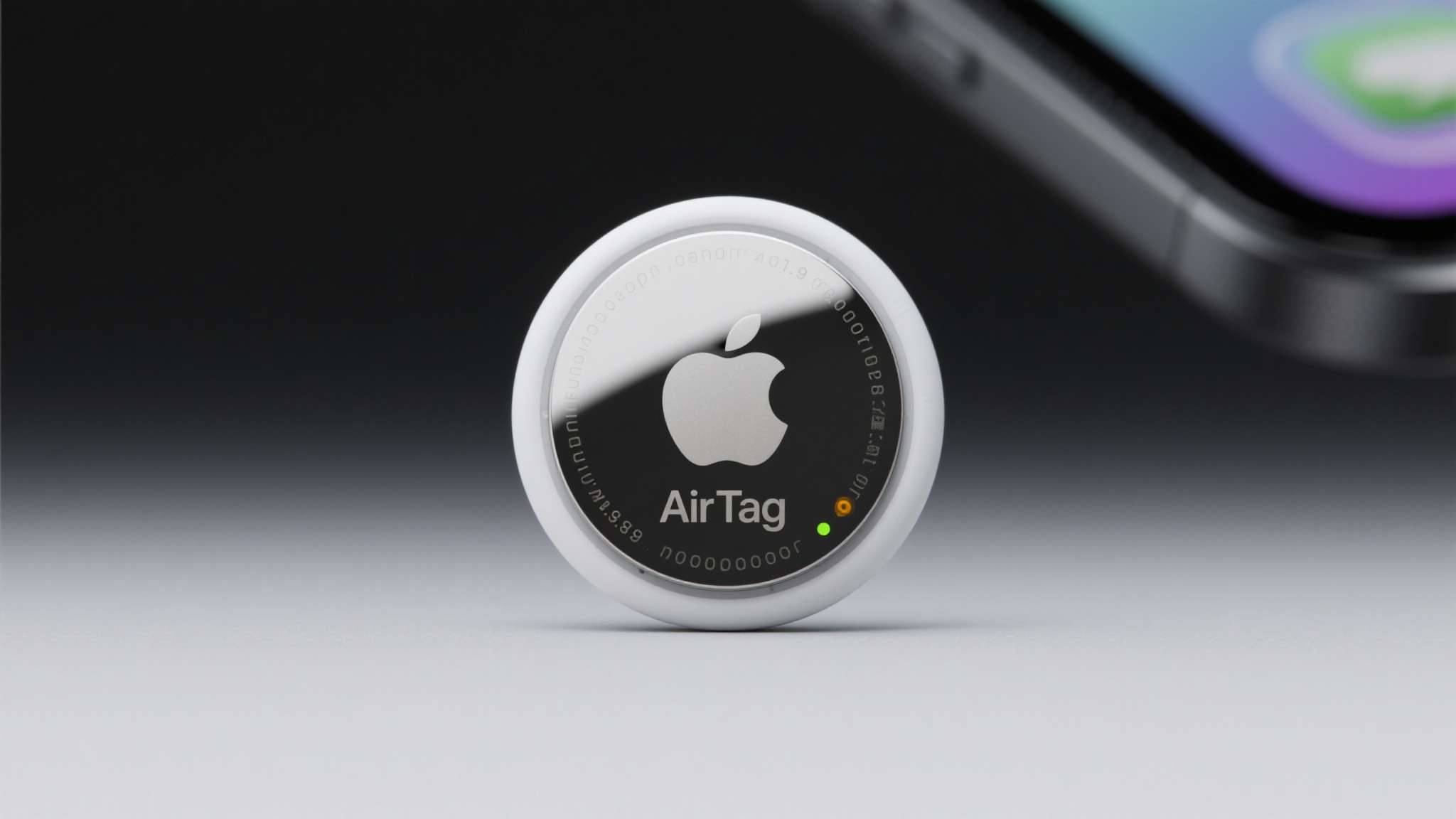 苹果全新穿戴配件曝光：神似胸针机身大小接近AirTag
